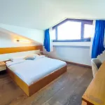 Hotel Shah