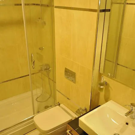 Shah 3* Provincia di Istanbul